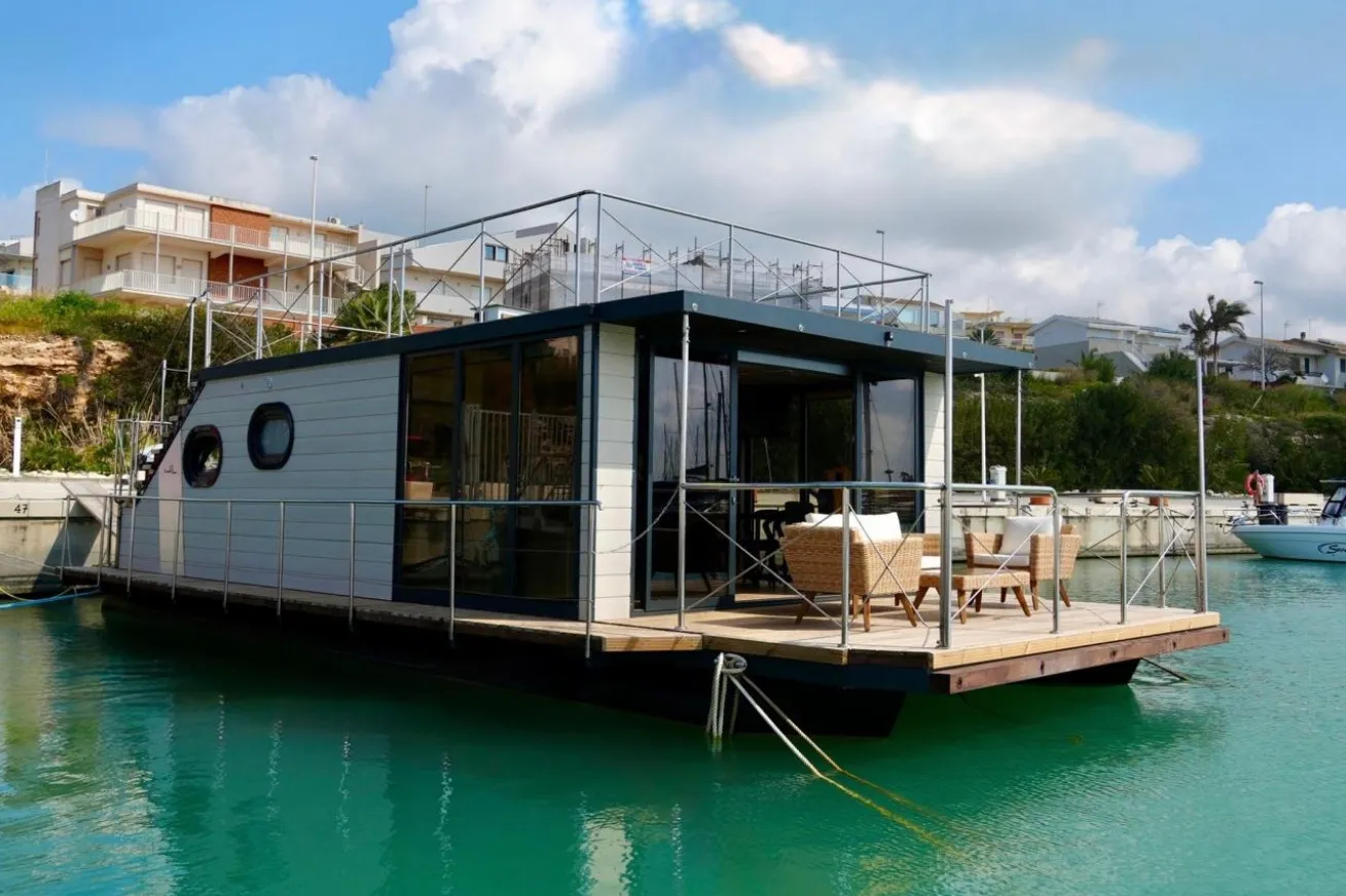 Houseboat moored at Porto Turistico Marina di Ragusa